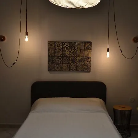 Bora Court Homestay *